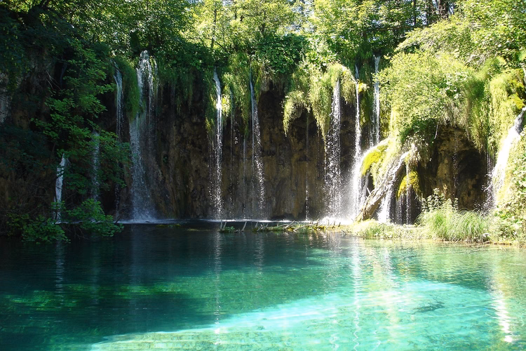 The 5 Most Beautiful Waterfalls in the World