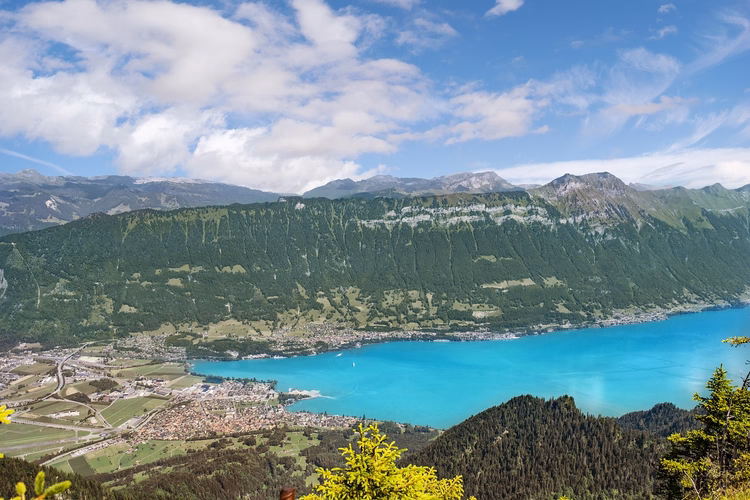 Les 5 meilleurs spots dans le monde pour faire du parapente