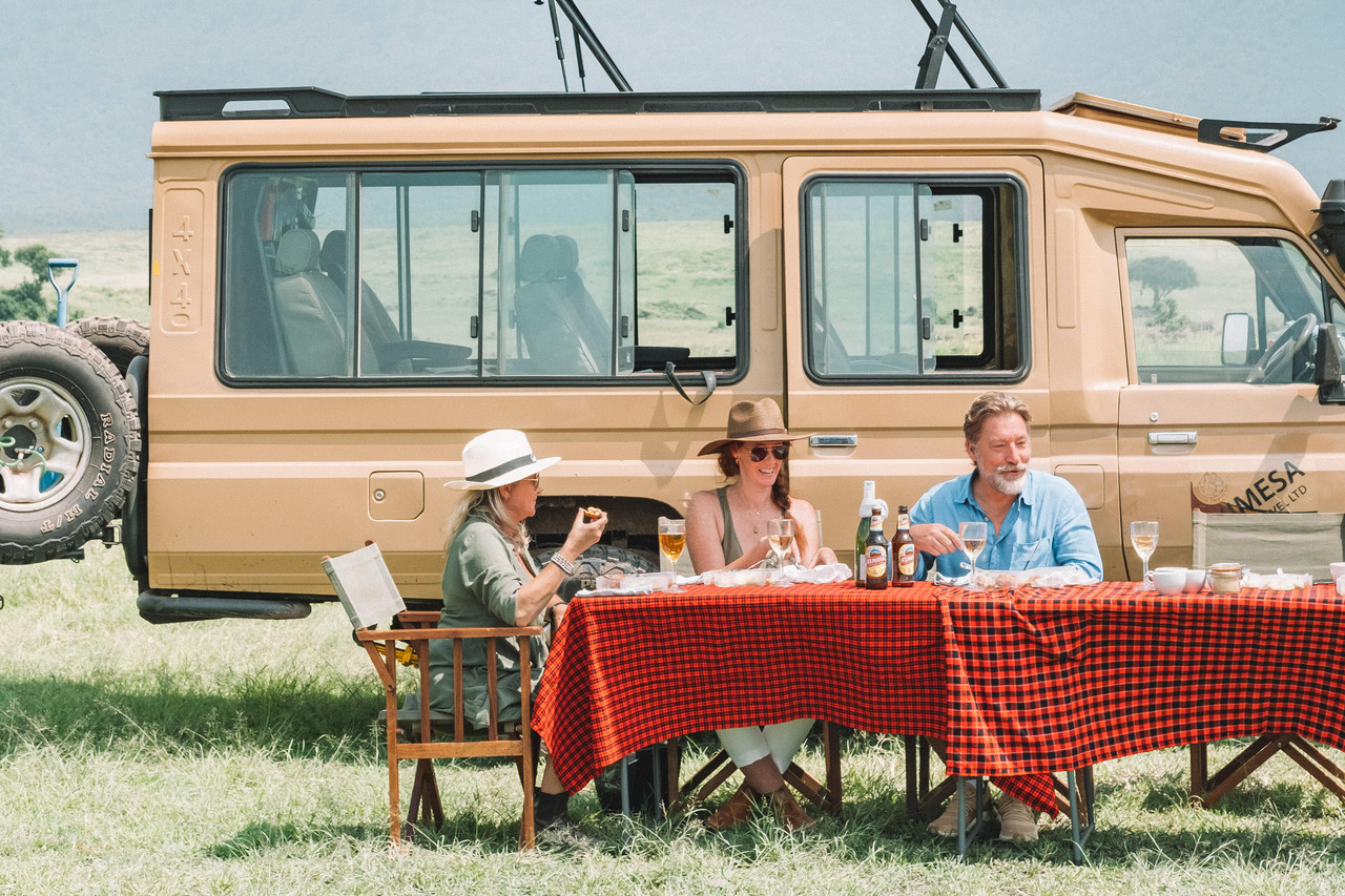 On Bush Lunch In Ngorongoro Safari