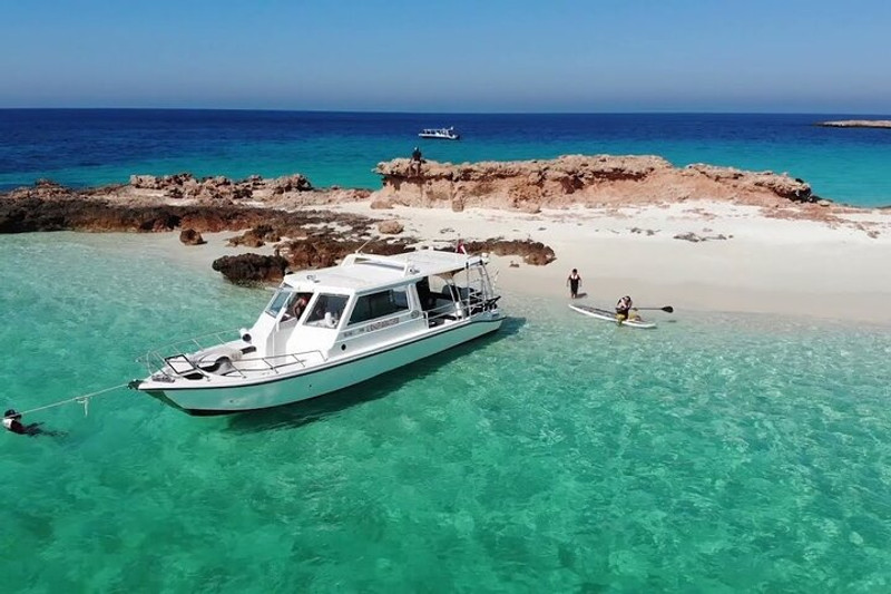 Dimaniyat Island