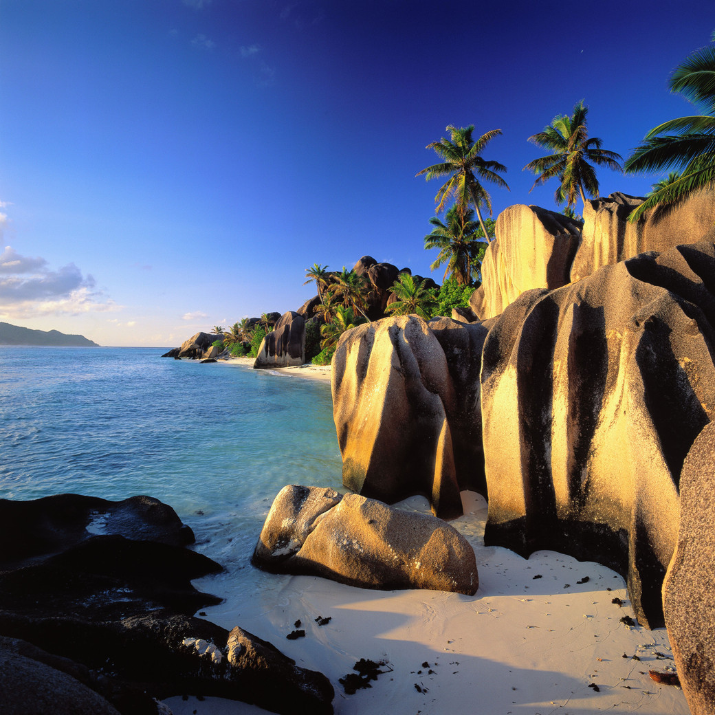 D'Ile en Ile Au Paradis