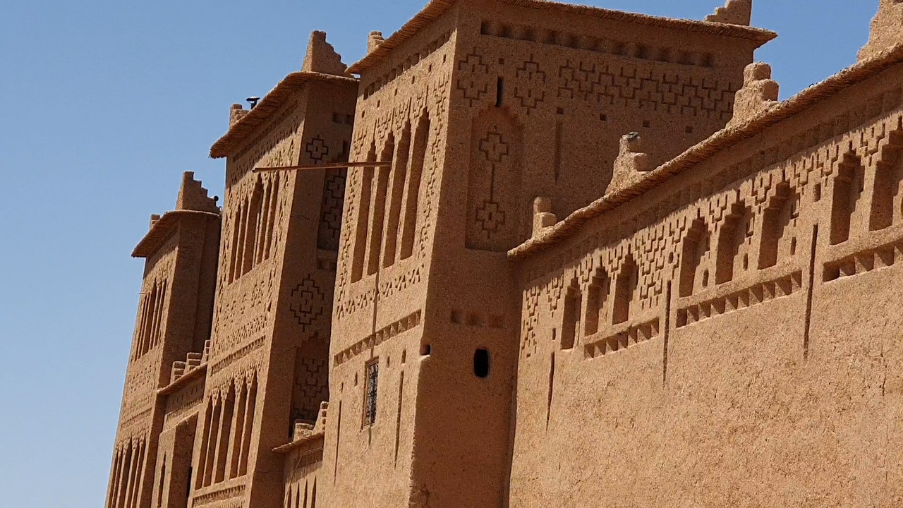 Ksour, kasbahs et oasis du grand sud marocain