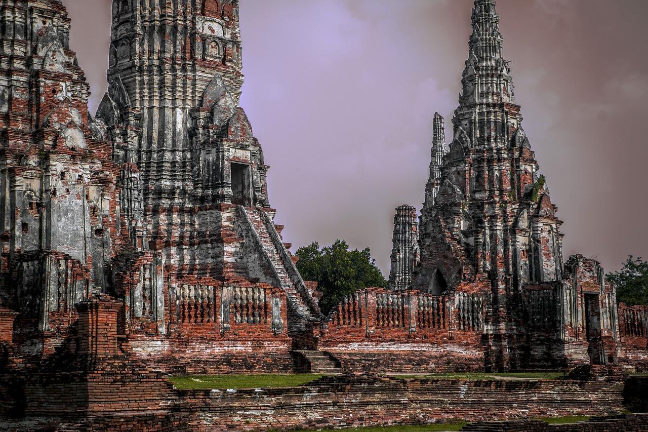 Histoire du royaume Khmer en Thaïlande et au Cambodge