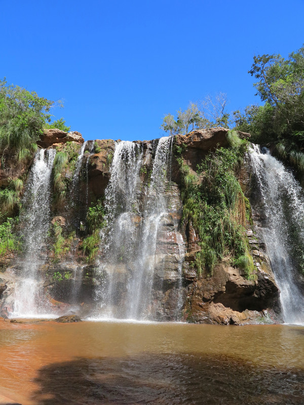 Santa Cruz, les fortes chutes d'eau et grottes de Samaipata