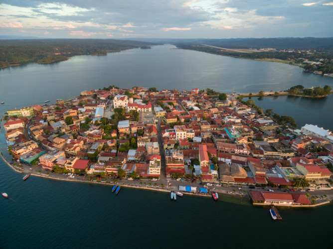 GUATEMALA - FLORES - YAXHA - FLORES