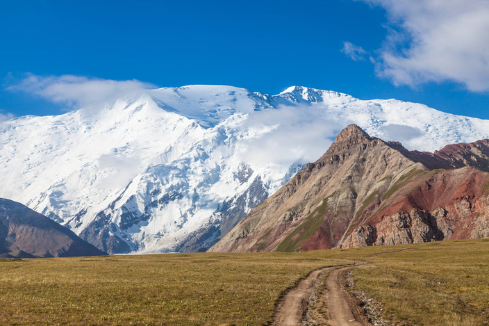 Treking 12 km vers le pic Petrovskiy