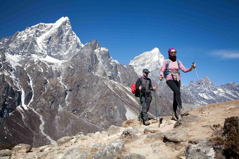 Katmandou - Lukla (2850 m) - Phakding (2600 m)