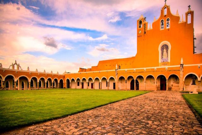 Merida - Izamal - Cancún