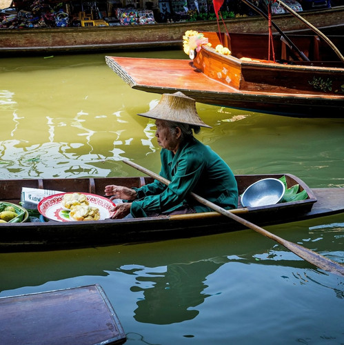 Marché flottant, Amphawa