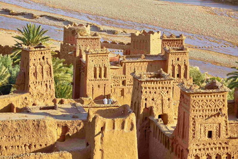 Arrivée à Marrakech puis transfert pour rejoindre votre hôtel ou Riad.