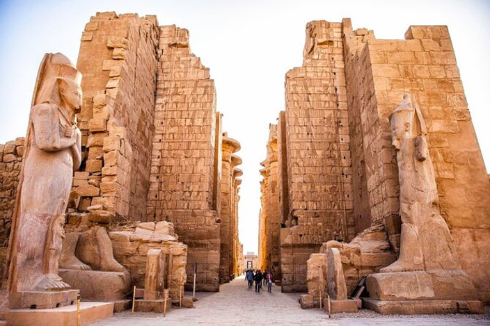 Edfu – Esna – Luxor (East Bank)