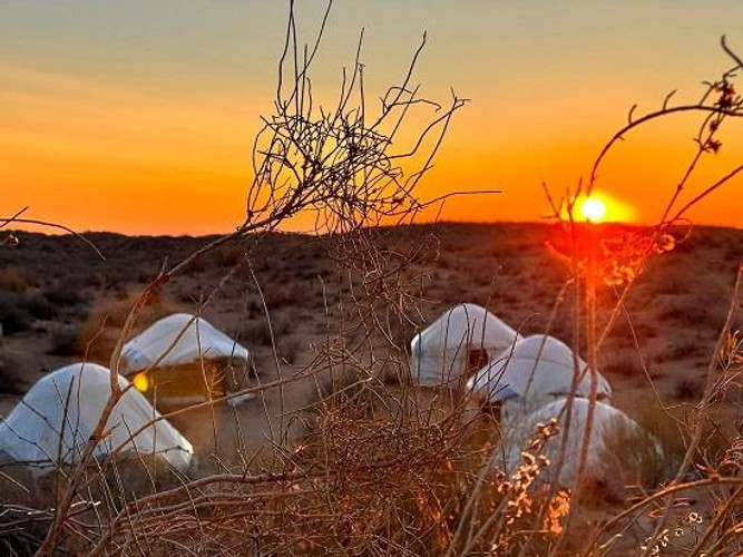 Village Sentob – Lac Aydar – Campement de yourtes (130km~2,5h de route)