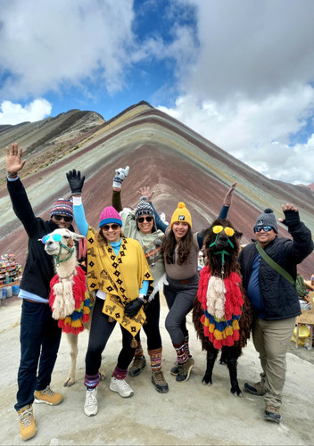 Visit to the 7 Colors Mountain – flight to Lima