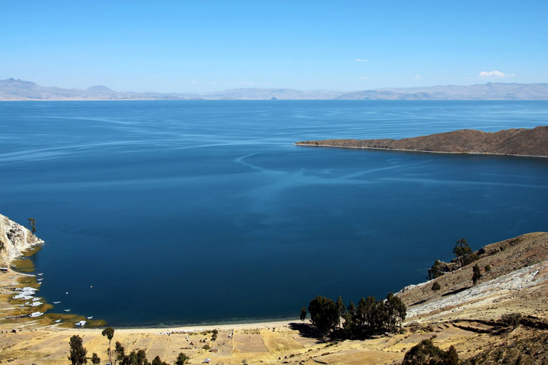 Yumani - Chuquinapi - Copacabana - Huatajata - La Paz