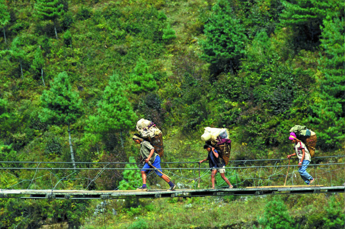 Namche Bazar - Lukla (2850 m)