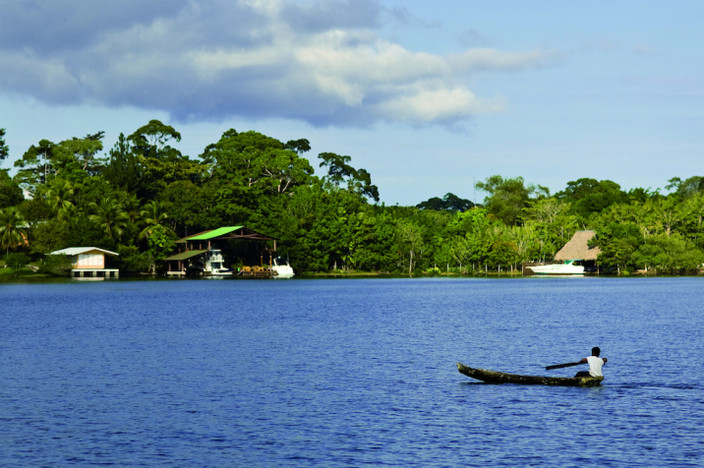 FLORES-RIO DULCE -LIVINGSTON