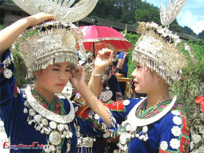 Guizhou Miao Girls