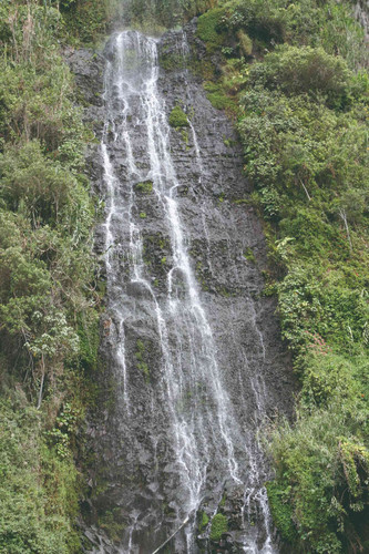 Cascades et retour sur Quito