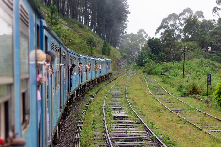 Anuradhapura - Colombo (Approx. 5 hour drive)