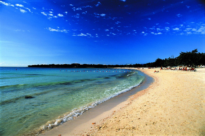 Nature, mer et plage á la Baie des Cochons