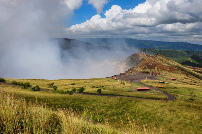 Masaya, ville et volcan