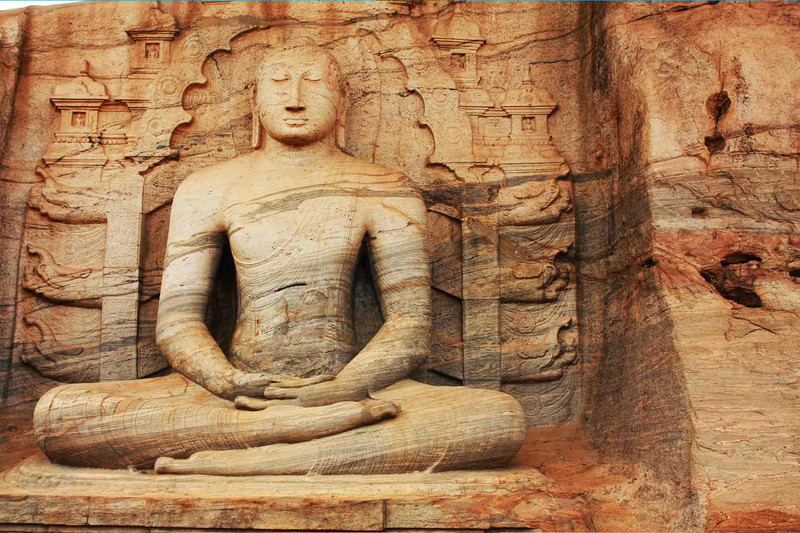 Sigiriya a Polonnaruwa a Minneriya et Sigiriya (2 h)