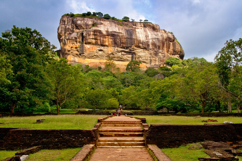 Ascension du Rocher du Lion de Sigiriya