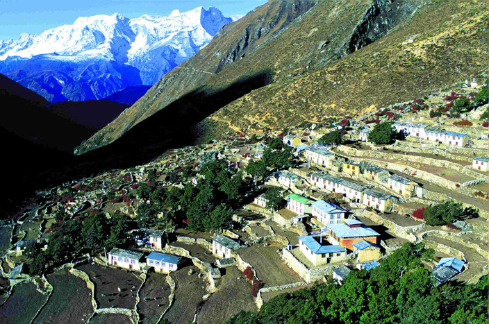 Dingboche - Tengboche (3860 m)