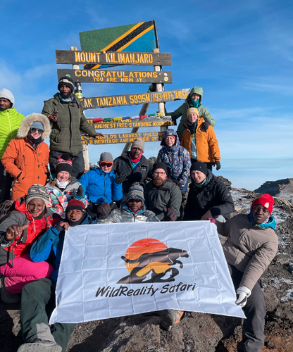 Camp de Barafu - Sommet du Kilimandjaro - Camp de Mweka (3100 m)