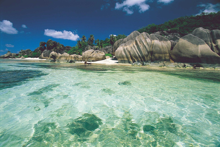 Nuit à La Digue - Relax Luxury Lodge - Hôtel 4 étoiles ( chambre double Deluxe Suite)