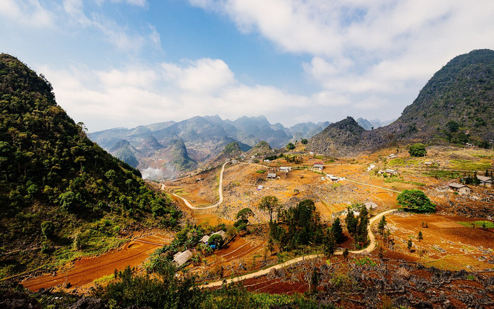 Dong Van - Bao Lao - village de l ethnie des Lolo noirs