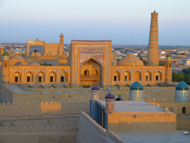 Ferghana - Tashkent -  Urgench -  Khiva