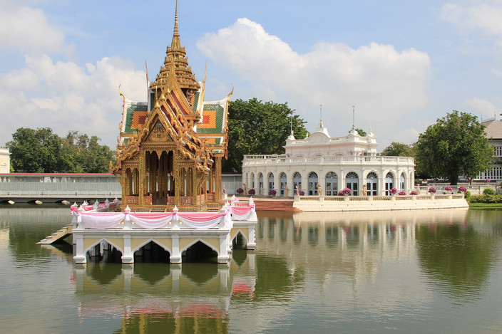 Direction Ayutthaya et croisière à bord d'une barge de riz