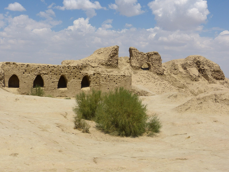 Tachkent - Ourguentch - Touprakala - Khiva -180 km