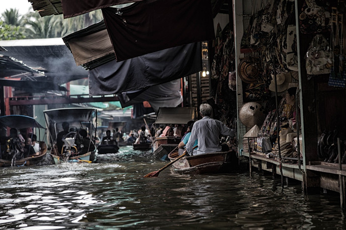 De Kanchanaburi au marché flottant d'Amphawa
