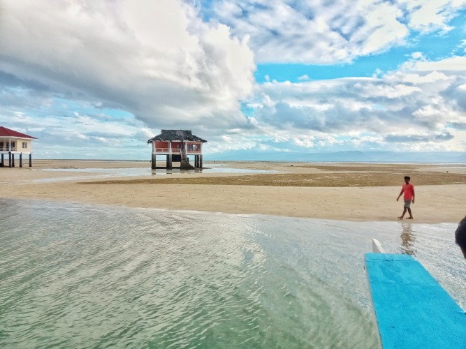 Manjuyod Sandbank mit Delfinbeobachtungstour
