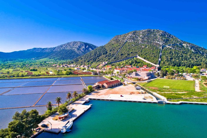 Ston