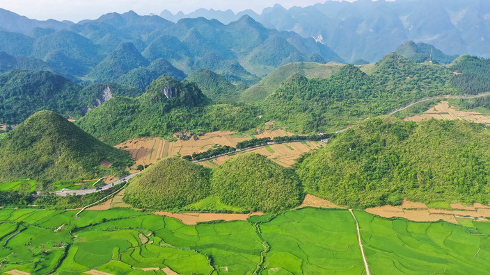 Jour 4: Hoang Su Phi - Nam Dam : 140km