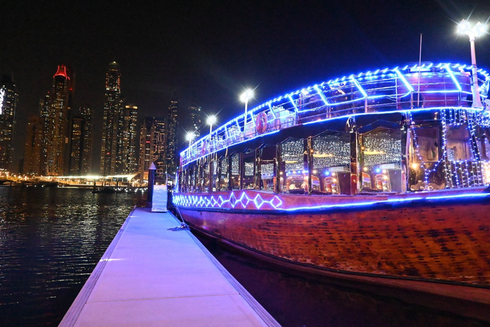 Half-Day Classic Dubai City Tour & Marina Dhow Cruise Dinner 🚗🌆⛵️
