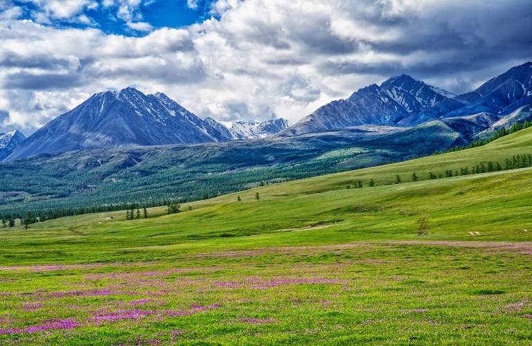 La Mongolie, le pays des steppes infinis