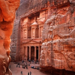 All Over Jordan (Amman, Petra, Wadi Rum, Aqaba, The Dead Sea)