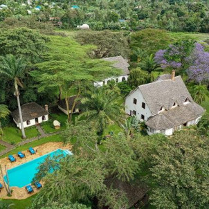 9-Day Northern Tanzania Wildlife Mid-Range Safari Experience with Cultural Tour