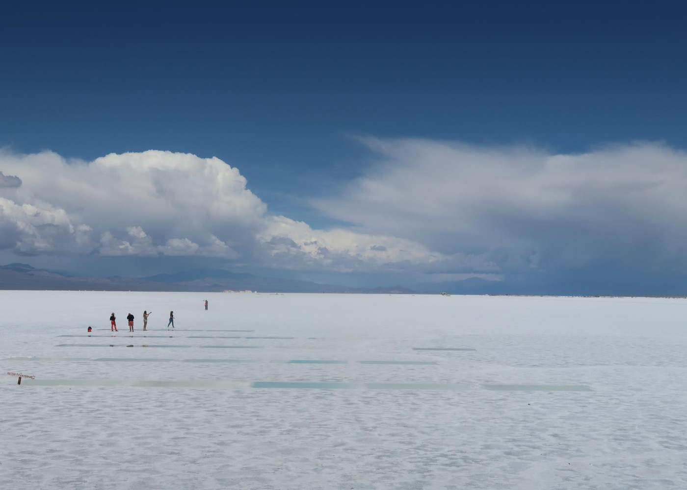 Désert de sel et splendeurs de couleurs au volant